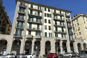 5 LOCALI A LA SPEZIA