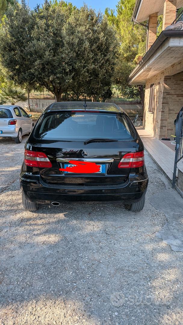 Mercedes-Benz B-Class 2005 photo 2