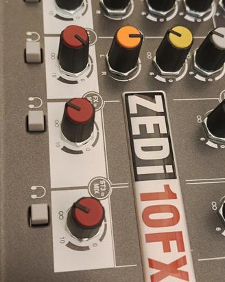 Mixer Allen & Heath ZEDi-10 FX Audio con effetti