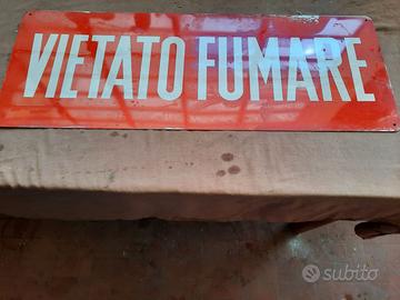 Grande cartello vintage vietato fumare