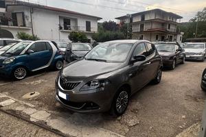 Lancia Ypsilon 1.0 FireFly 5 porte S&S Hybrid Gold