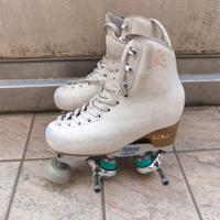 Pattini pattinaggio artistico 