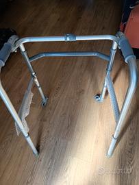 Deambulatore anziani Senza rotelle