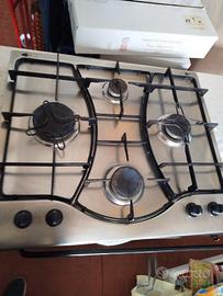 Piano cottura Ariston 4 fuochi 