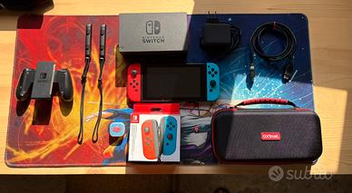 Nintendo Switch V1+4 JoyCon+MicroSD 256GB Completa