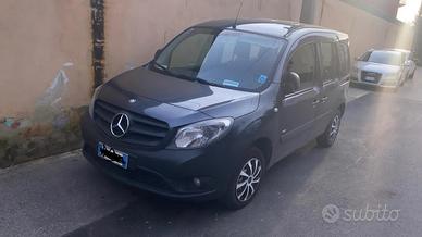 Mercedes citan autocarro 5 posti
