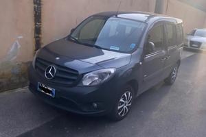 Mercedes citan autocarro 5 posti