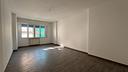 escl-appartamento-130-mq-con-terrazza-e-garage