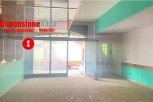 Immobile di 110 m² con 4 locali a Cimitile