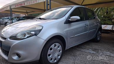 Renault Clio 1.2 16V 5 porte Dynamique