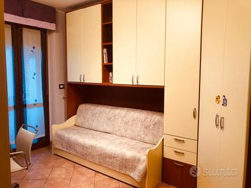 Cameretta più mini libreria