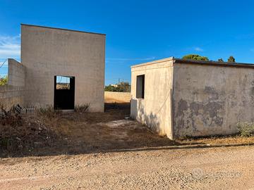 Terreni e 4 depositi