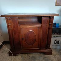Mobile Vintage in legno. 