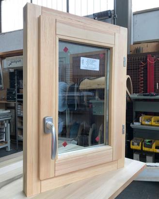 finestre 50x70 Battente in legno pronta consegna