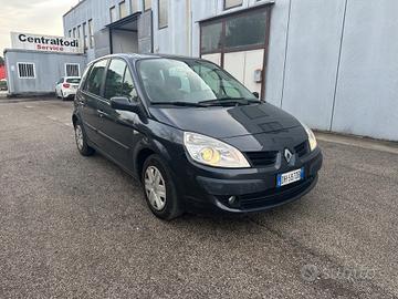 Renault Megane Mégane C-C 1.5 dCi/105CV Exception