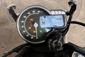 Triumph scrambler 400x