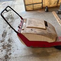 Spazzatrice elettrica