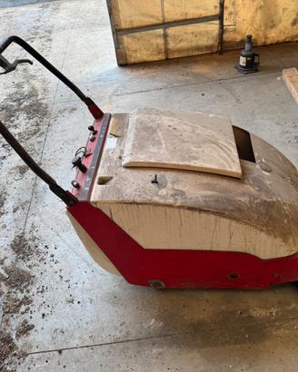 Spazzatrice elettrica