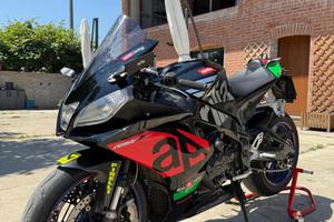 Aprilia Rsv4