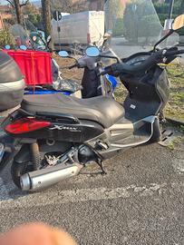 SCOOTER YAMAHA XMAX 250