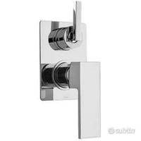 Paini Dax incasso doccia+parte esterna