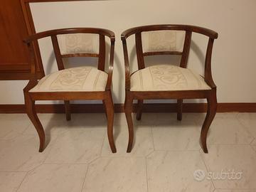 coppia di poltroncine in stile 