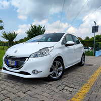 Peugeot 208 allestimento Allure 1.4 HDi 68cv