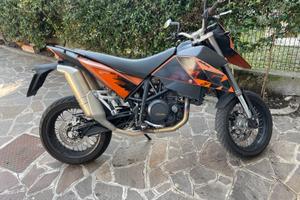 KTM 690 Supermoto - 2007