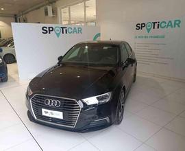 AUDI A3 Sportback 40 e-tron S tronic