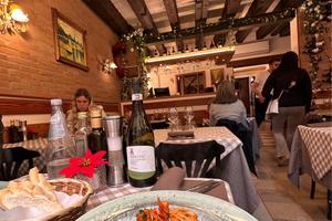 Ristorante sulla strada di forte passaggio