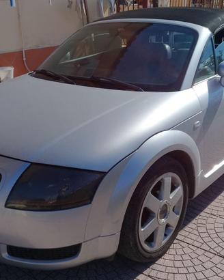 Audi TT Roadster