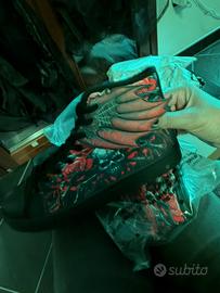 Scarpe di tela decorate rock