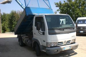 NISSAN CABSTAR 35.13 RIBALTABILE TRILATERALE ANNO 