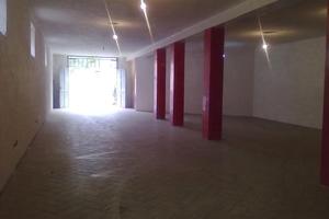 Magazzino 200 mq