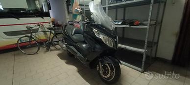 Suzuki Burgman 400 k7