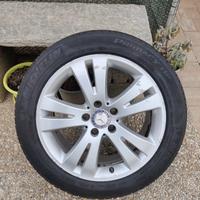 Cerchio con gomma 225/50 R17