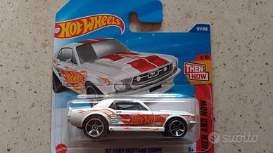 Hot Wheels '67 Ford Mustang Coupe - Then and Now