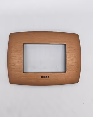 Placca Legrand Vela Tonda Rame  3 mod 684857