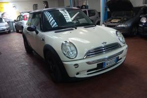 Mini 1.6 16V Cooper 115CV