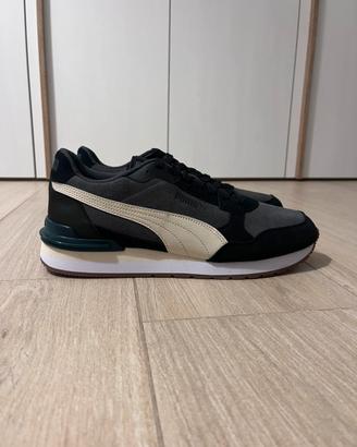 PUMA Sneakers ST Runner v4 in Suede Unisex