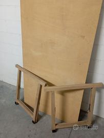 Tavola in legno cm 200x100 e cavalletti in legno