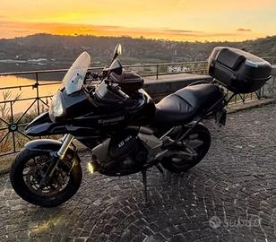 Kawasaki versys 650 permuto honda sh
