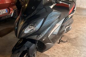 Scooter Kymco Xciting 400i (2014)