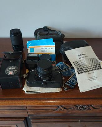 macchina fotografica vintage praktica bc1