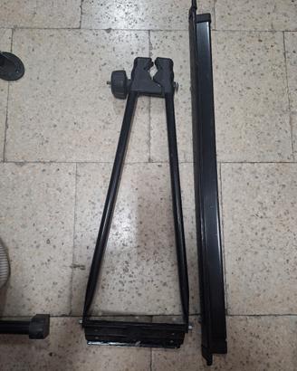 Porta bicicletta con serratura 