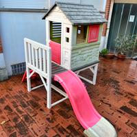 Casetta Smoby con scivolo