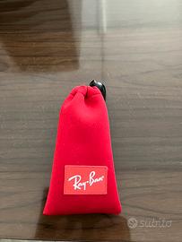 OCCHIALI DA SOLE MODELLO RAYBAN. PARI AL NUOVO.