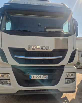 Trattore iveco 570