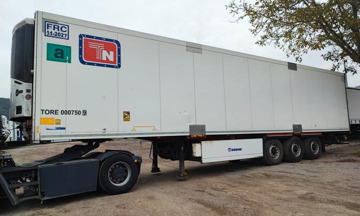 Semirimorchio frigo Krone export