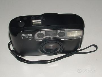 Olympus Accura Superzoom 700BF Nikon Zoom AF200